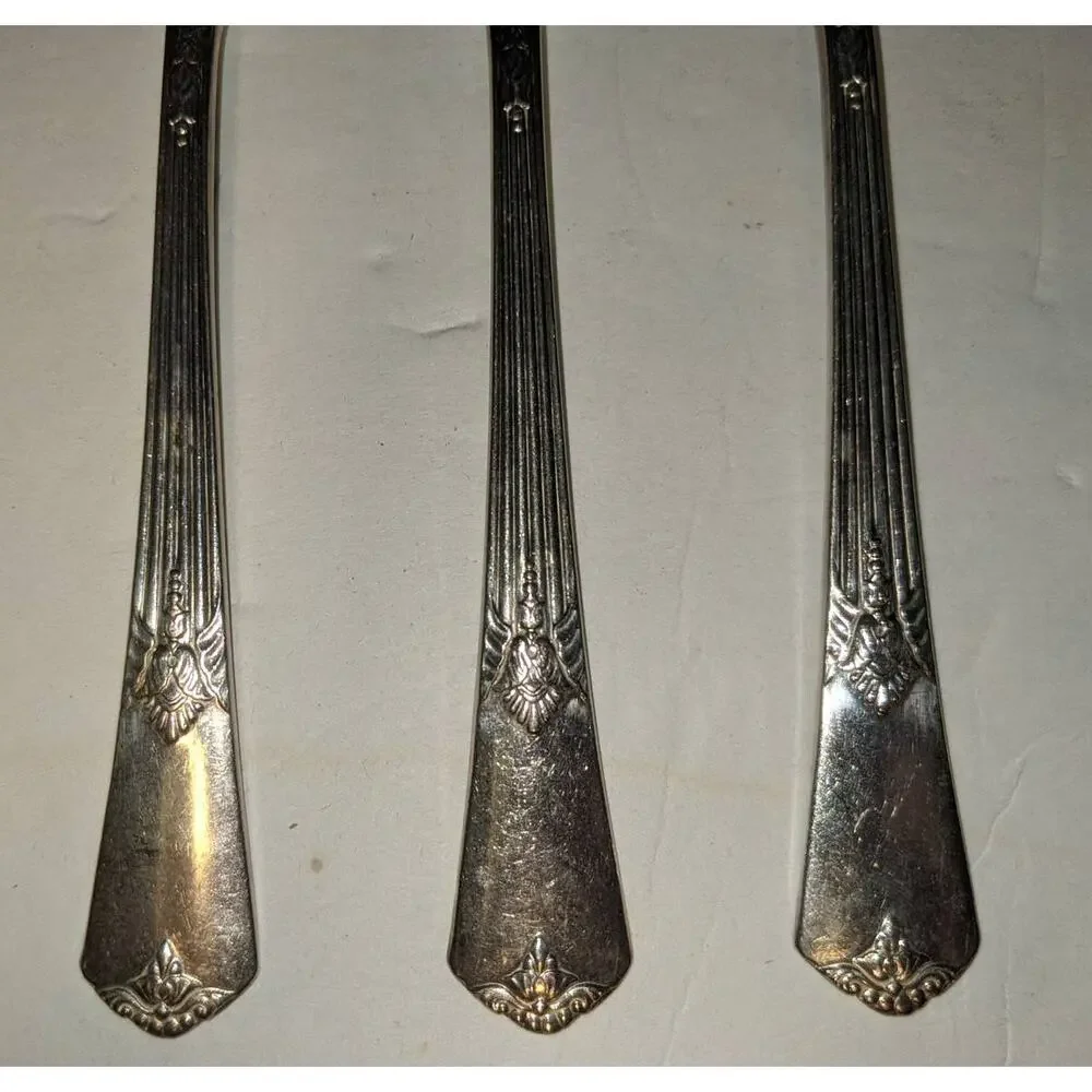 WM Rogers and Son IS Guild 1935 Forks Striped Filigree Ends Set of 3 Replacement